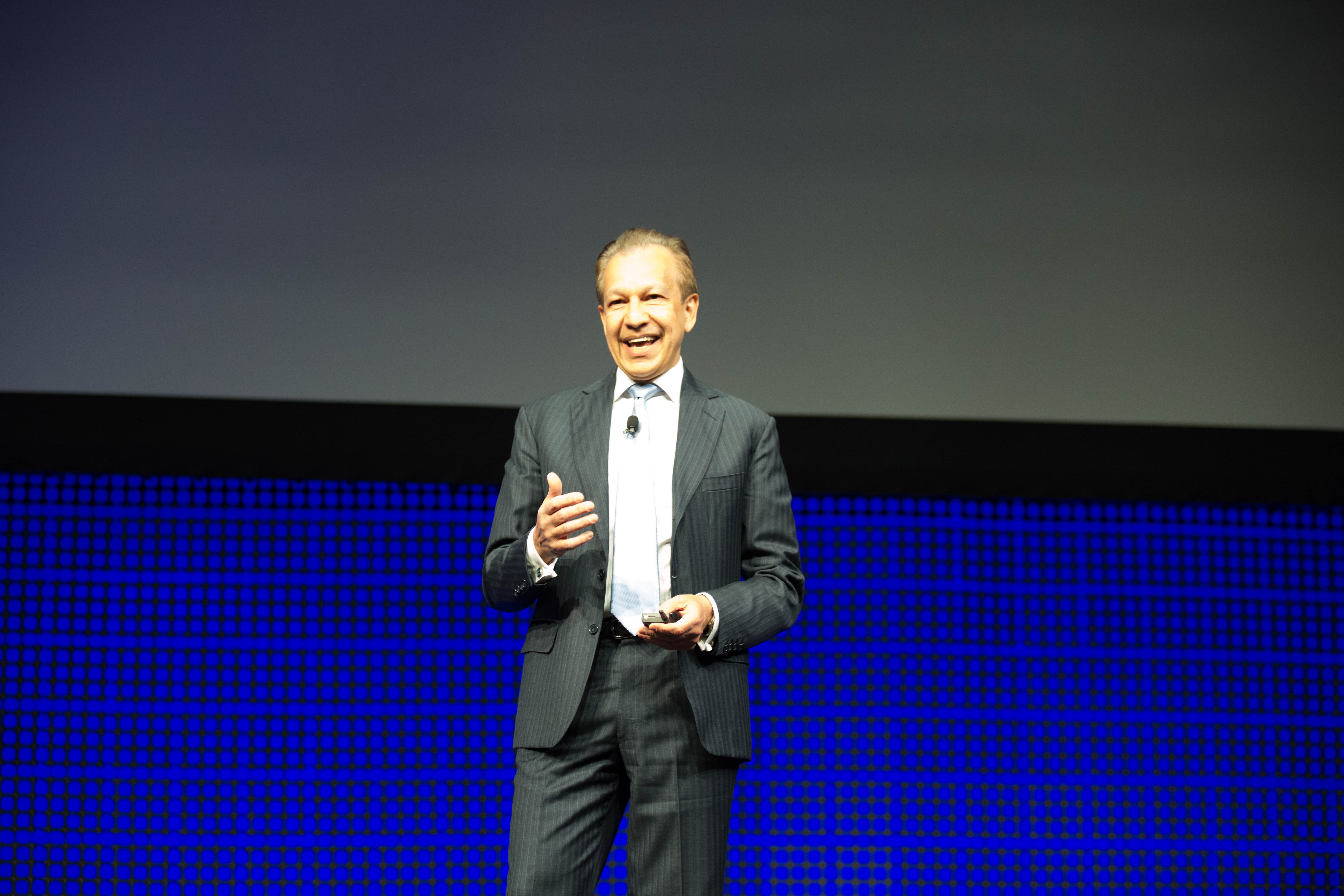 Informatica CEO Sohaib Abbasi keynotes Informatica World 2015