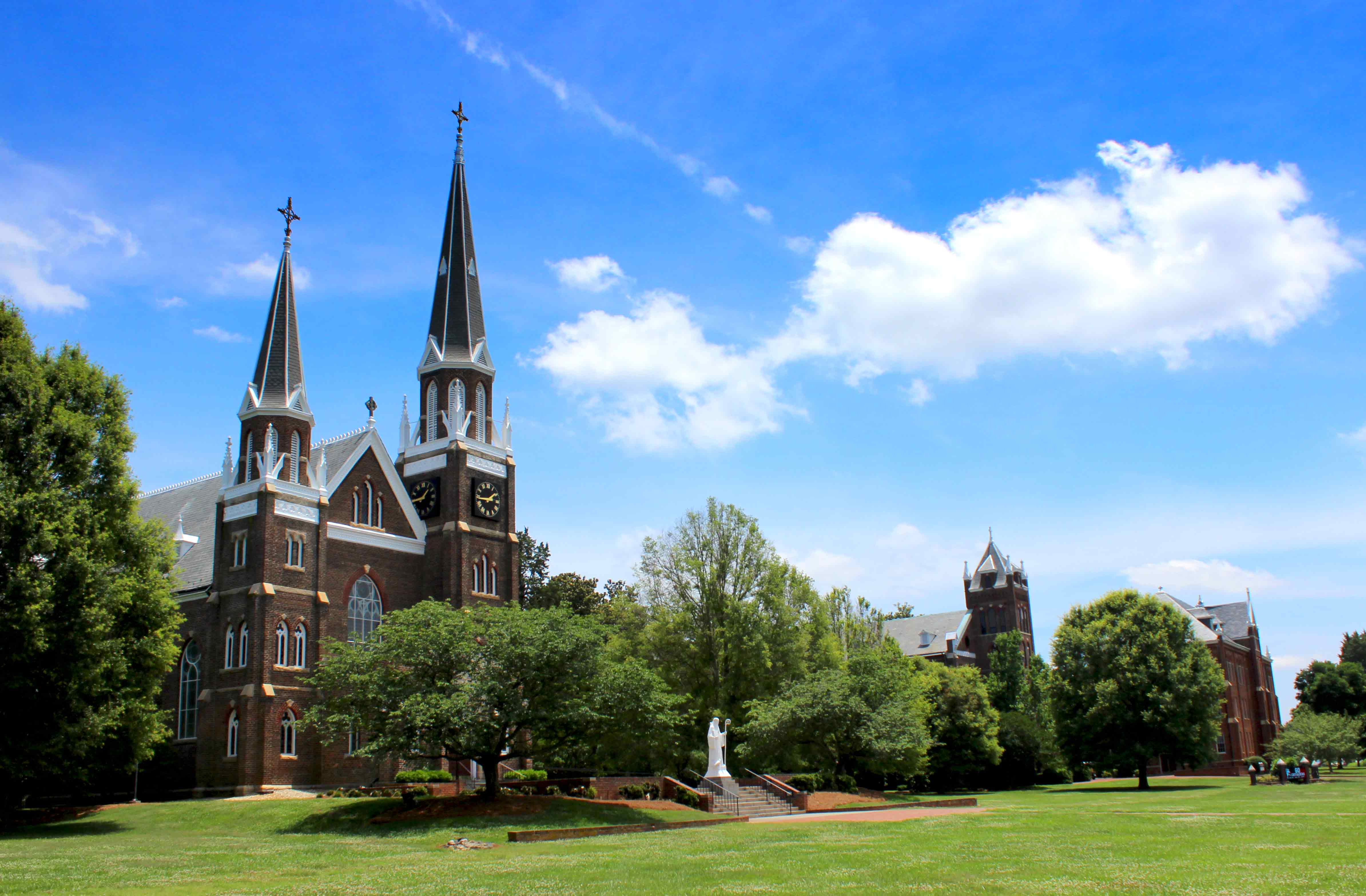 BasilicawBuildings