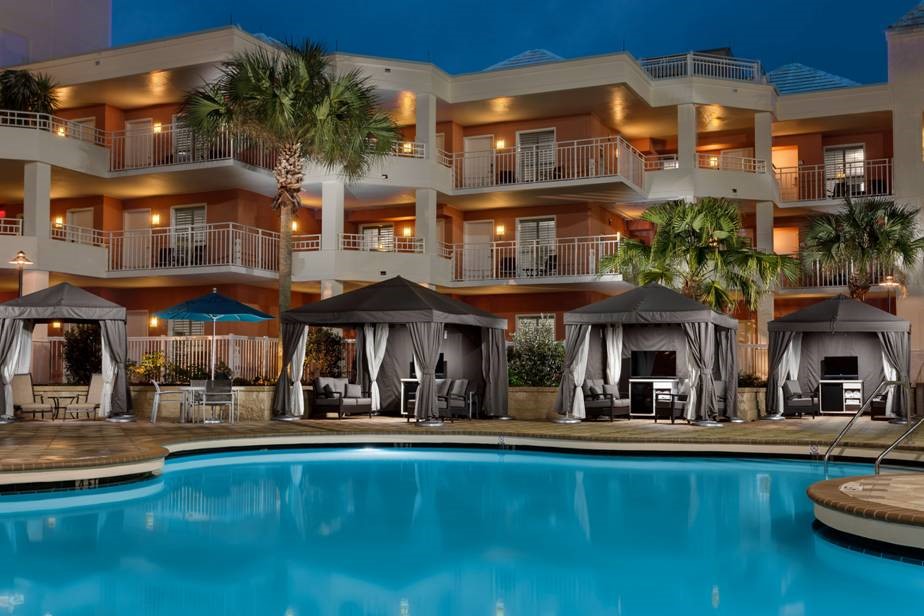 The New Embassy Suites Orlando - Lake Buena Vista Resort