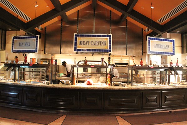 Le Beaucoup Buffet at L'Auberge Lake Charles