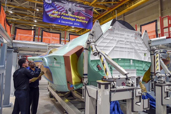 Delivery of First Norwegian F-35 Center Fuselage