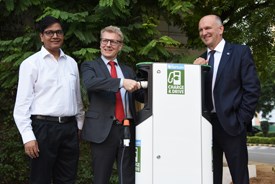 Mr. Awadhesh Kumar Jha, VP Charge & Drive & Sustainability, Fortum India; Mr. Kimmo Tiilikainen, Minister for Housing, Energy and Environment and Mr. Arto Räty, SVP Corporate Affairs and Communications, Fortum